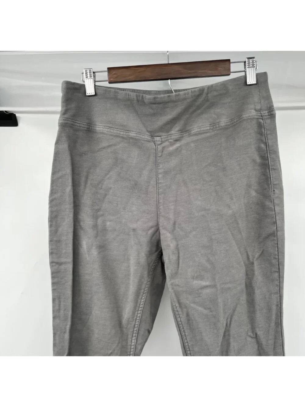 Dictionary Womens Flare Leg Pants Pull On Gray High Rise Size Large Back Pockets